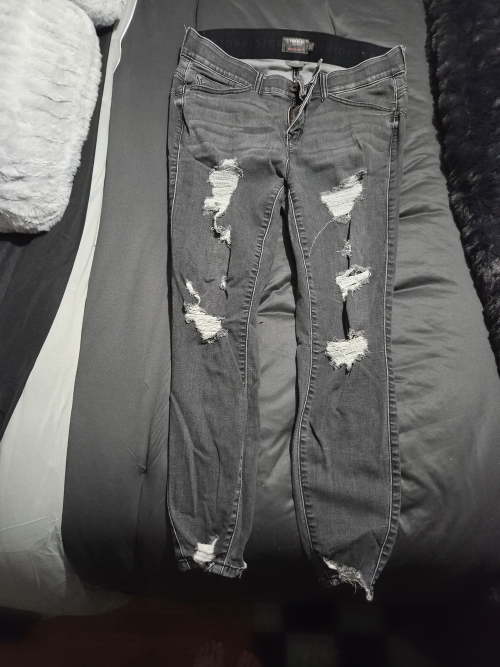 Bombshell Supersoft Skinny Jeans